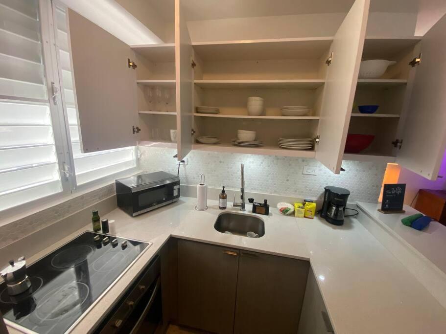 San Juan Beach Gem With Private Patio! Екстер'єр фото